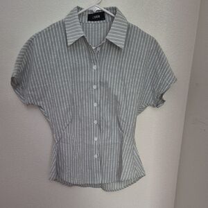 Cider Vertical Stripe Short-Sleeve Button Shirt in Gray and White